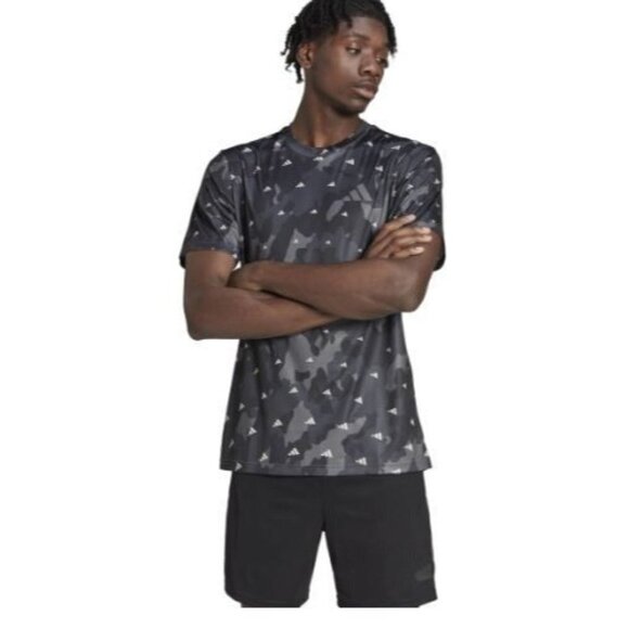 Adidas Train Essentials Seasonal Logo Short Sleeve Shirt Tee Mens Medium NWT - Picture 1 of 12